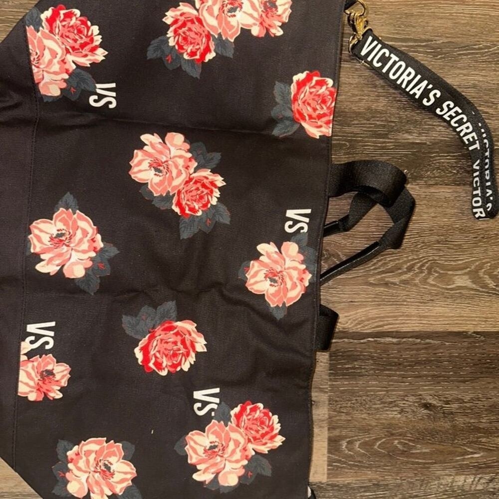 Victoria's Secret Floral Black Pink Shoulder Duffle Weekender Tote Bag victoria